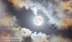 Heart Moon (Shingestu), nuevo vídeo del maestro de la flauta japonesa shakuhachi Rodrigo Rodríguez